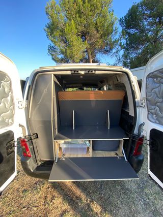 Peugeot Partner Camper