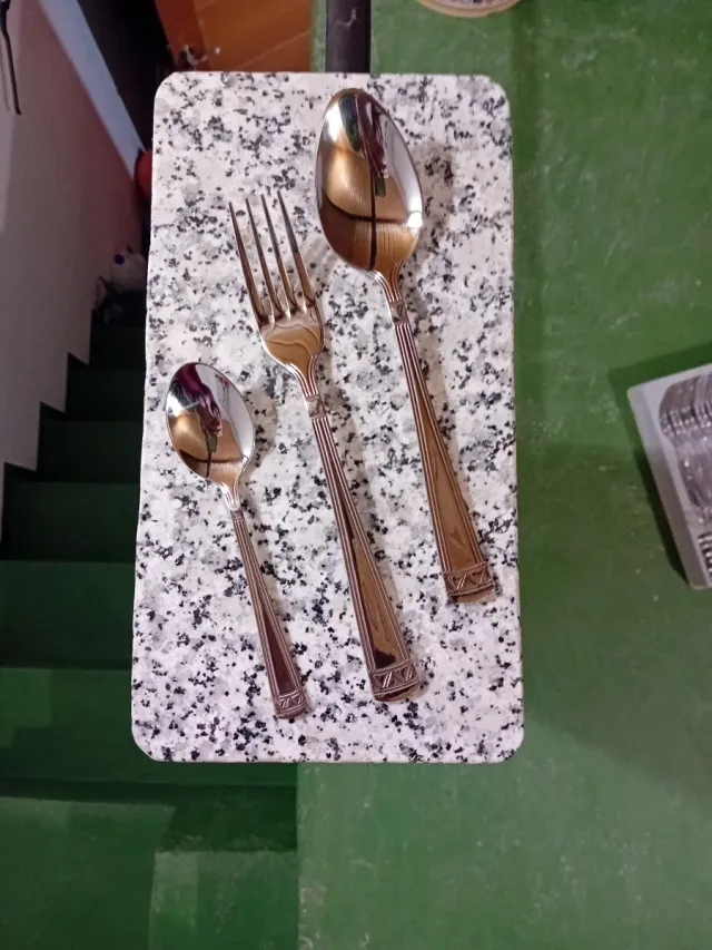 Cuberteria 72 piezas