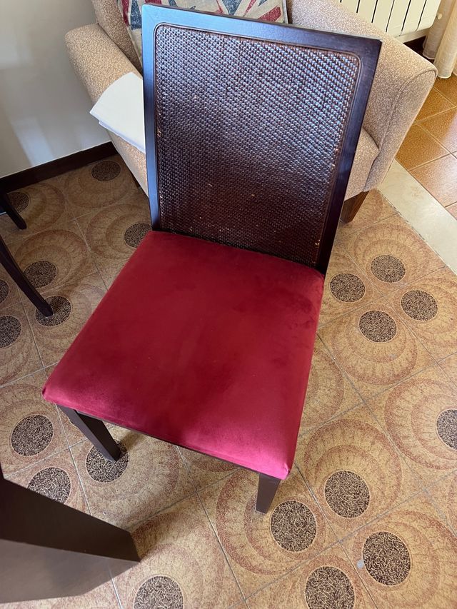 Tavolo + Set di 4 sedie