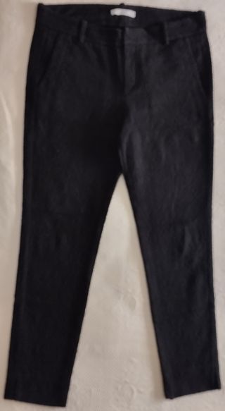 Pantalón básico brocado de Mango 