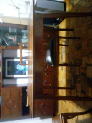 Me urge Mesas tv, centro