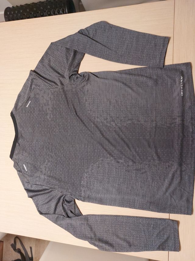 Camiseta running nike Adv