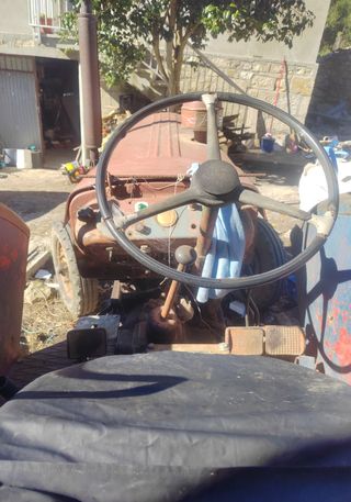 Tractor Hanomag Barreiros R500
