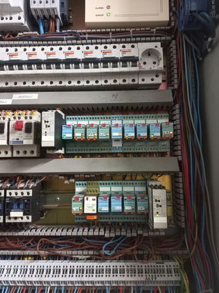 Instalaciones Electricas. Calderas y Aire acondici