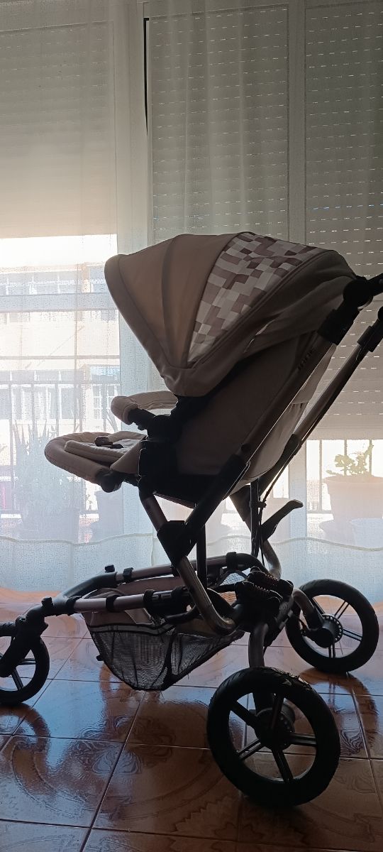 Coche Trio Jane Epic en buen estado