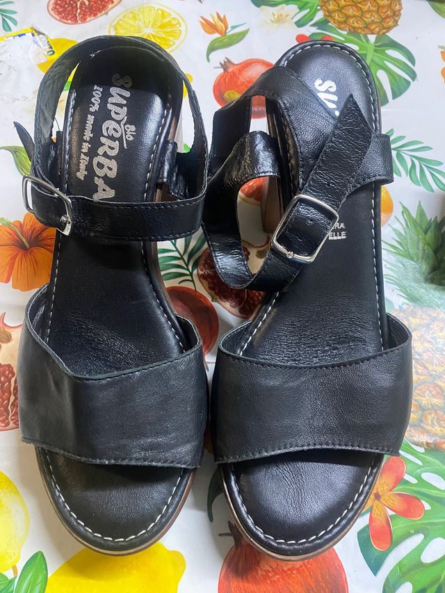 sandali tacco comodo