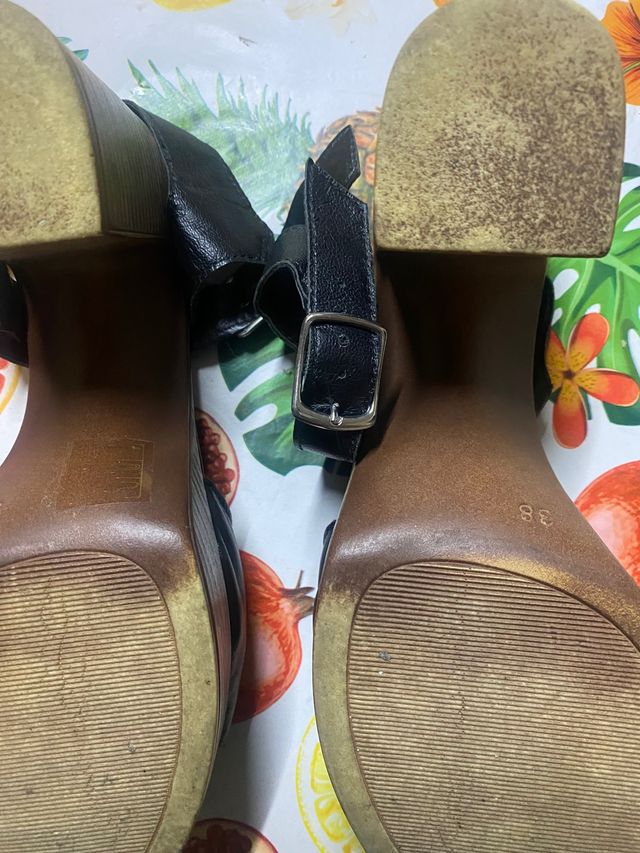 sandali tacco comodo