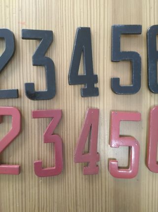 Números y o letras de matrícula antigua saludes