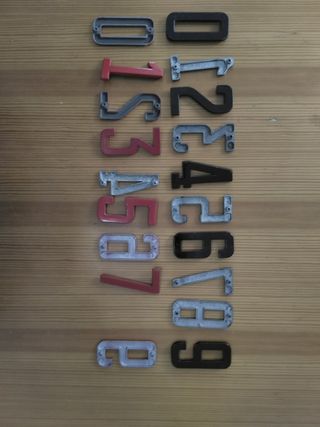 Números y o letras de matrícula antigua saludes