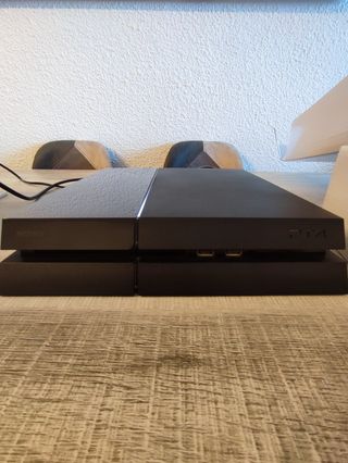 PS4 500gb FW 7.02