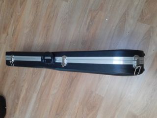 Guitarra Jackson eléctrica.