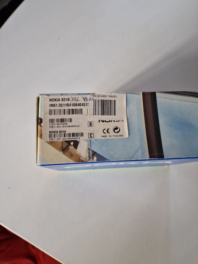NOKIA 8310