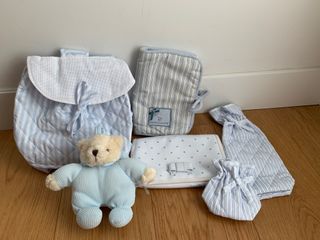 Pack con maleta y neceser Pasito a Pasito