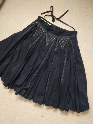 Falda pedrería Zara t.S
