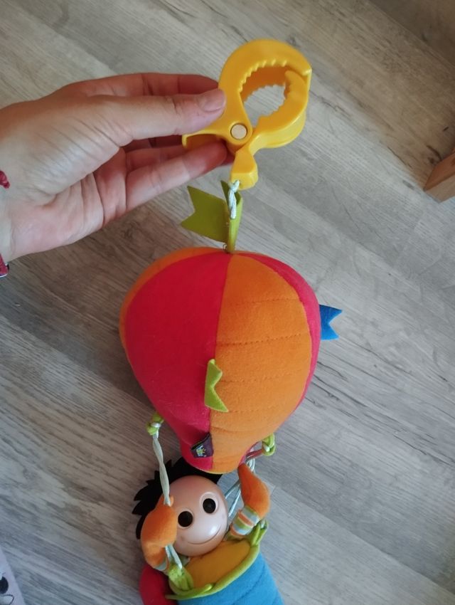 Colgador cuna y carro