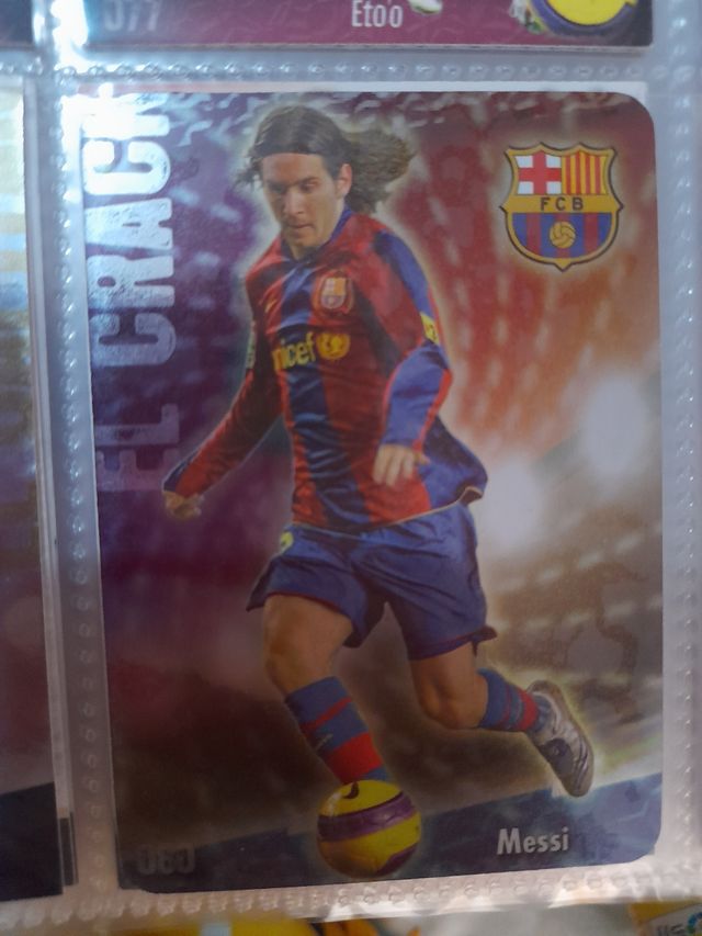 (LEER) Pack de cromos de Messi