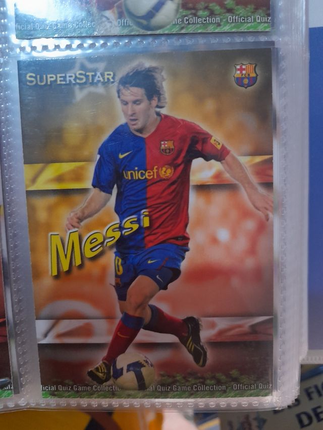 (LEER) Pack de cromos de Messi
