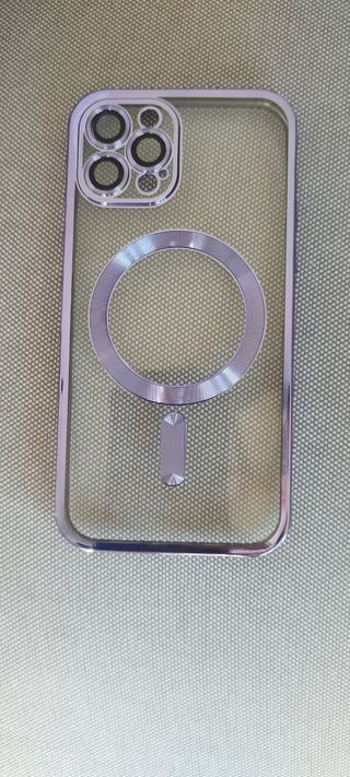 Funda y cable iPhone 12 Pro