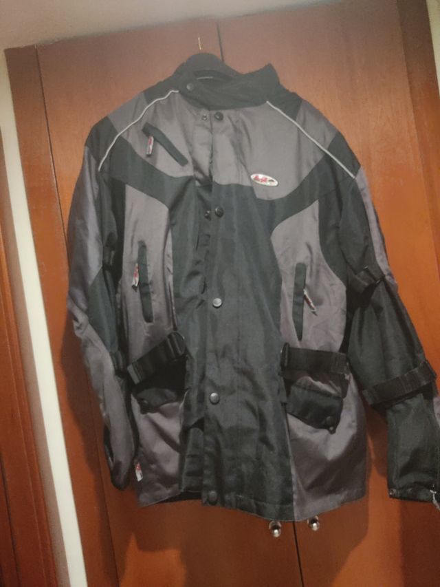Chaqueta moto