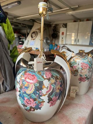 Conjunto de lampara de mesa + jarron