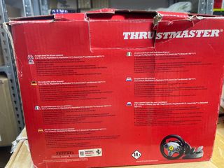 VOLANTE THURSTMASTER UNIVERSAL CHALLENGE