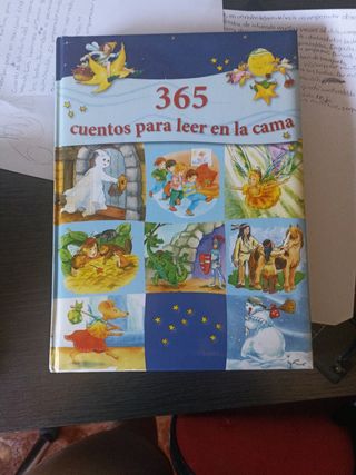 Libro “365 cuentos para leer en la cama” Tapa dura