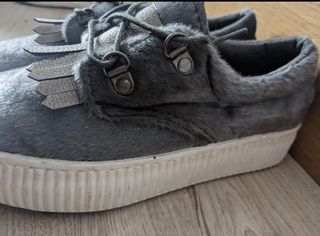 Zapatillas grises talla 36