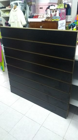 Expositor Panel de Lamas