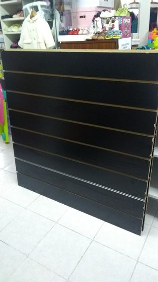 Expositor Panel de Lamas