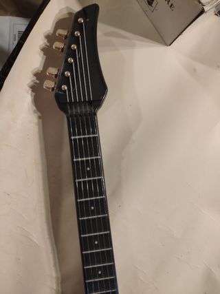 Guitarra de juguete