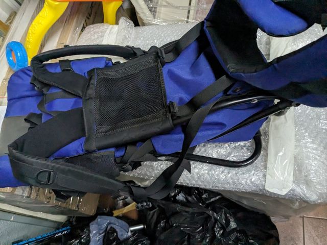 Mochila portabebés senderismo