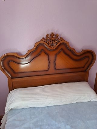 Cama de madera
