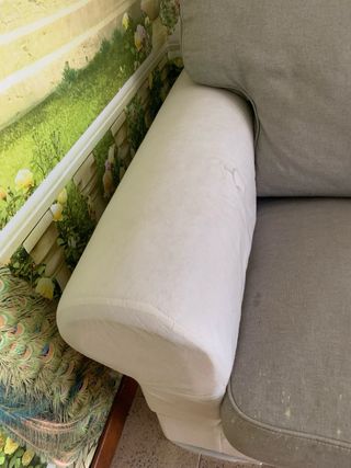 divano 2 posti comodi beige