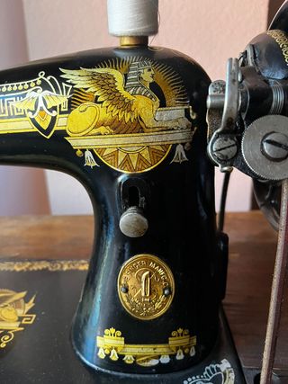 Maquina de coser Singer