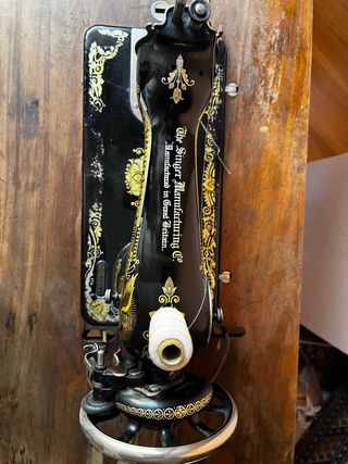 Maquina de coser Singer