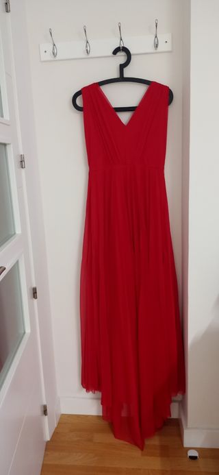 Vestido Rojo de fiesta con cola