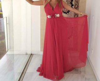 Vestido Rojo de fiesta con cola