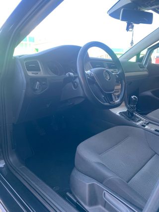 Volkswagen Golf Advance 2014. (Precio negociable)
