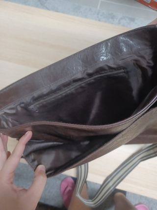 Maletín imitación piel