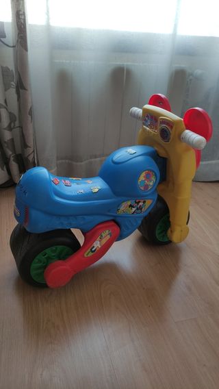 Moto niños Mickey 