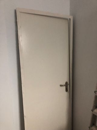 Puerta metalica trastero con marco