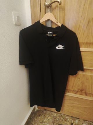 Polo Nike negro