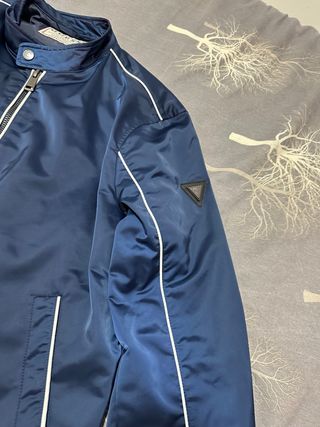 Chaqueta Guess 