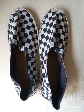 Alpargatas / zapatillas