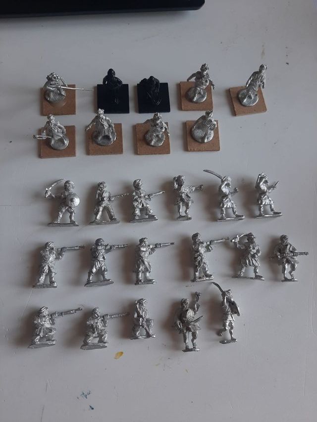 Soldatini 35mm coloniali britannici in metallo