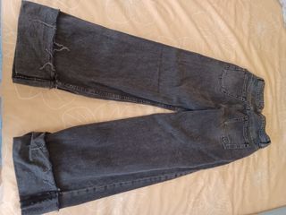 Pantalón vaquero Zara 