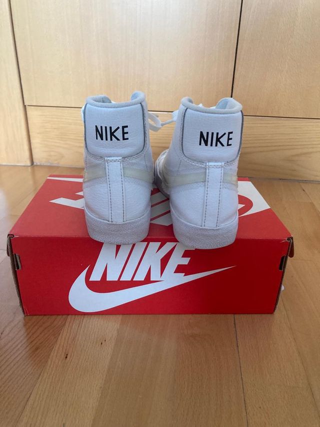 Nike Blazer MID ´77