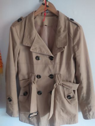 Gabardina tres cuartos