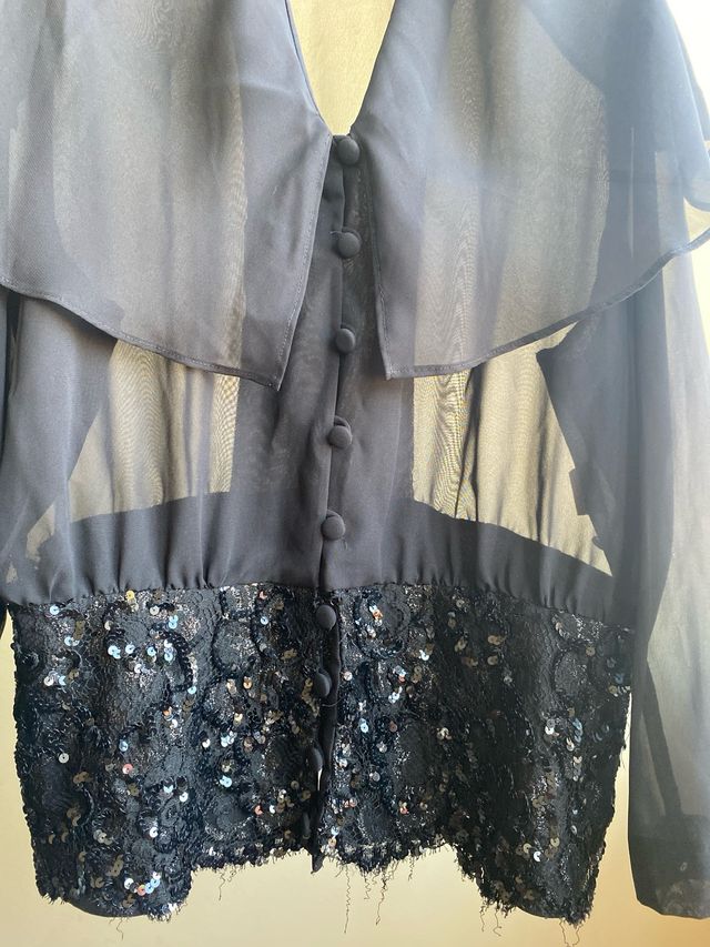 blusa de vestir muy elegante