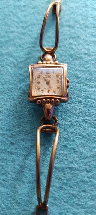 Reloj dogma prima mujer